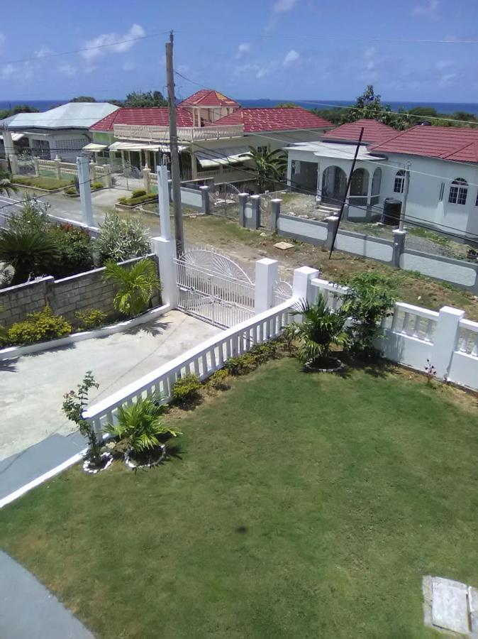 The Retreat Hotel Lyssons Ngoại thất bức ảnh