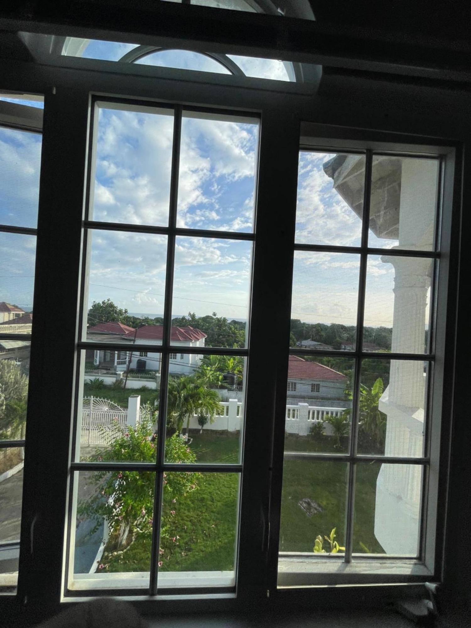 The Retreat Hotel Lyssons Ngoại thất bức ảnh